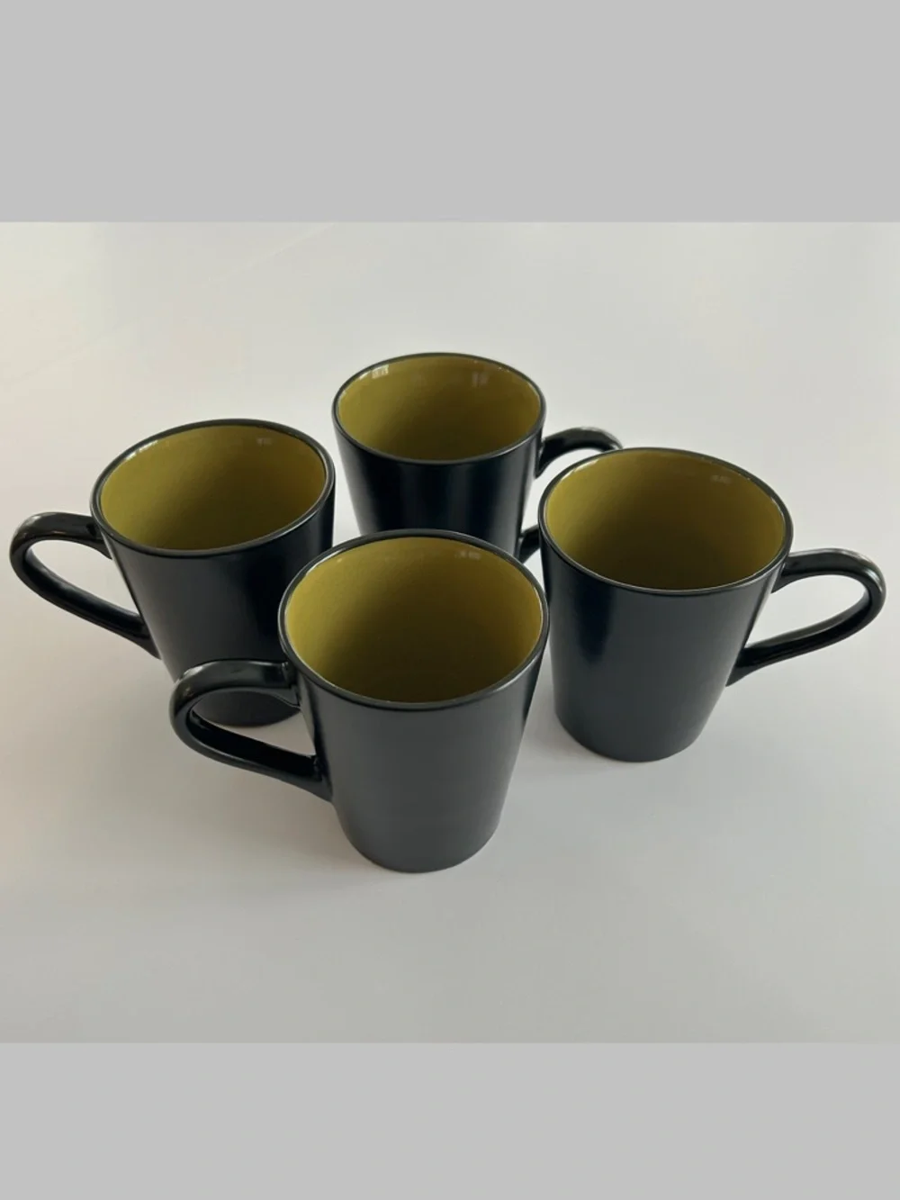 Pier 1 Ebony Rim Green Stoneware Black Coffee Mugs Set of FOUR 10 fl oz 4.25”